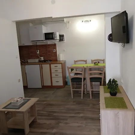 Ulica Zitna Xxvii Br.12 Apartman Ljevar Vir